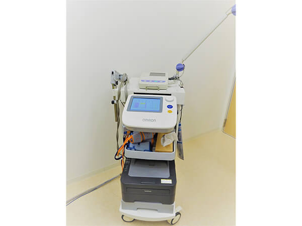 血圧脈波測定装置/心電図